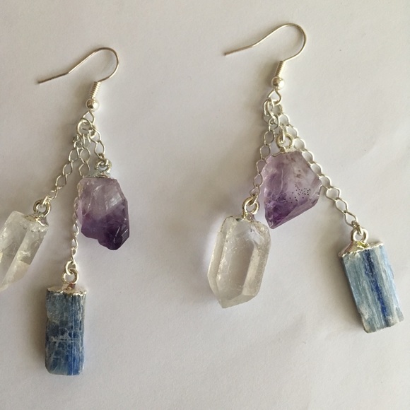 Jewelry - Crystal Healing Earrings ✨